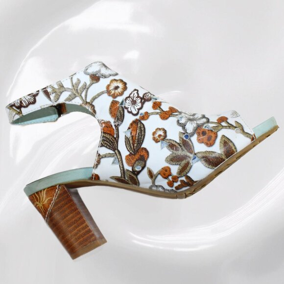 L’Artiste Spring Step White Brown Multi Tapestry Leather Sling Back, 40 … - Picture 5 of 9